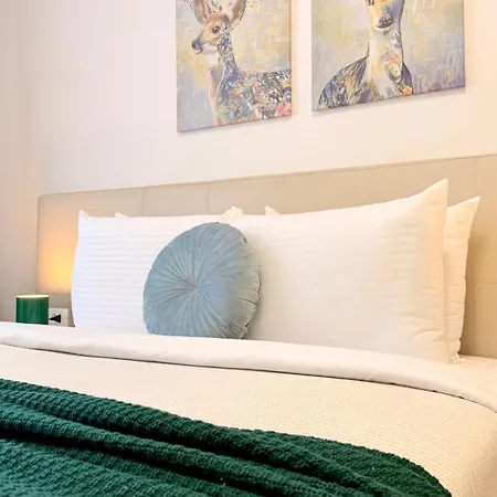 Serenity - Bright 2br On Calea Floreasca Apartman