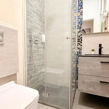 Serenity - Bright 2br On Calea Floreasca Bukarest