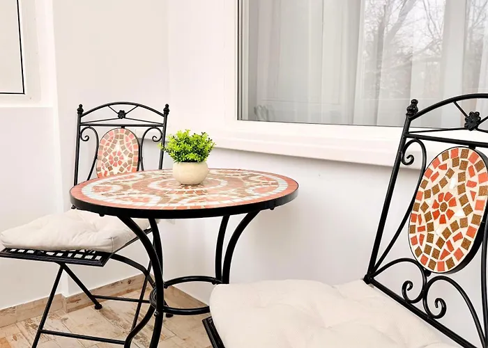 Serenity - Bright 2br On Calea Floreasca Apartment *