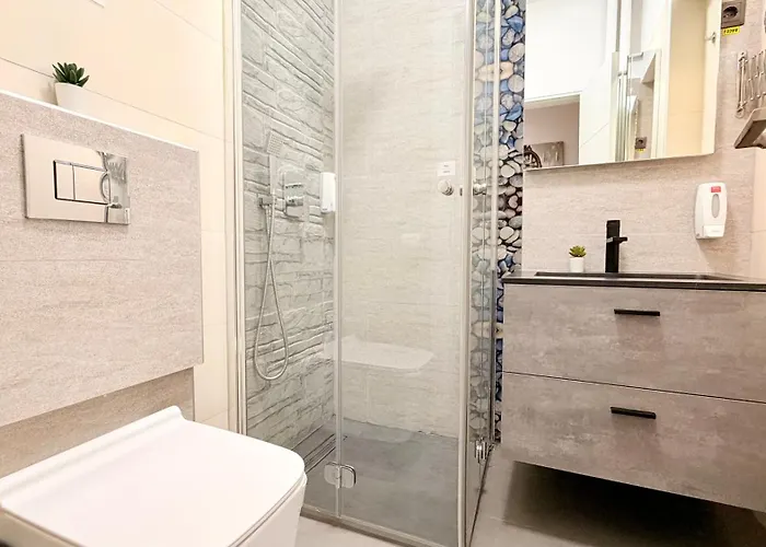 Serenity - Bright 2br On Calea Floreasca Bucharest